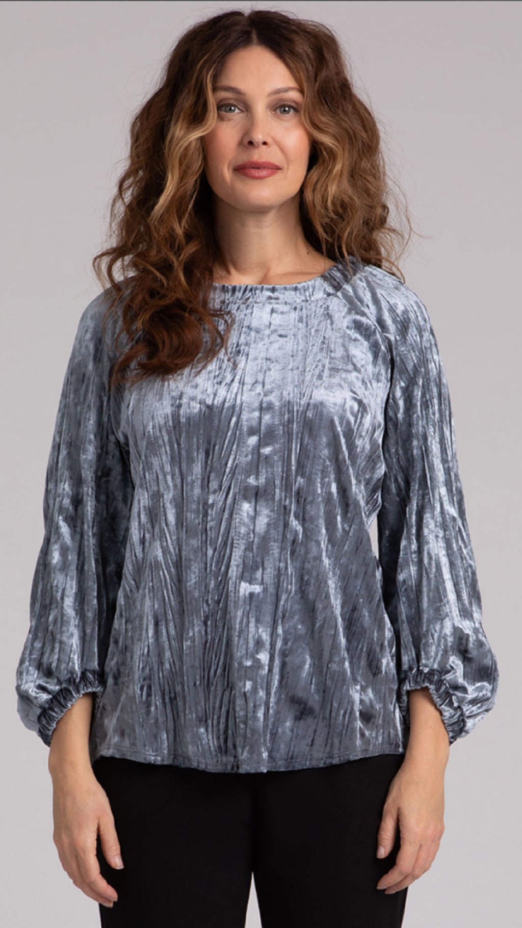 Move Pullover W/Half Elastic Cuff, Crinkle Velvet (Sale)