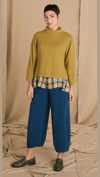 Cropped Pants with Darts-Double Pucker Cloth