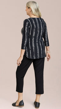 Go to Classic T Relax, 3/4 Sleeves-Cecily Black