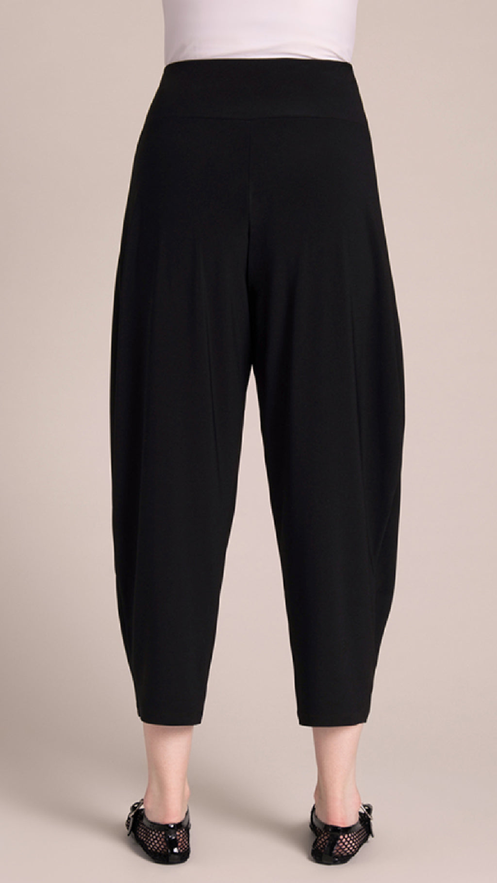 Narrow Barrel Pant