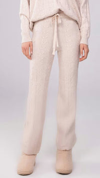 Cable Knit V-Neck Top w Cable Knit Pant