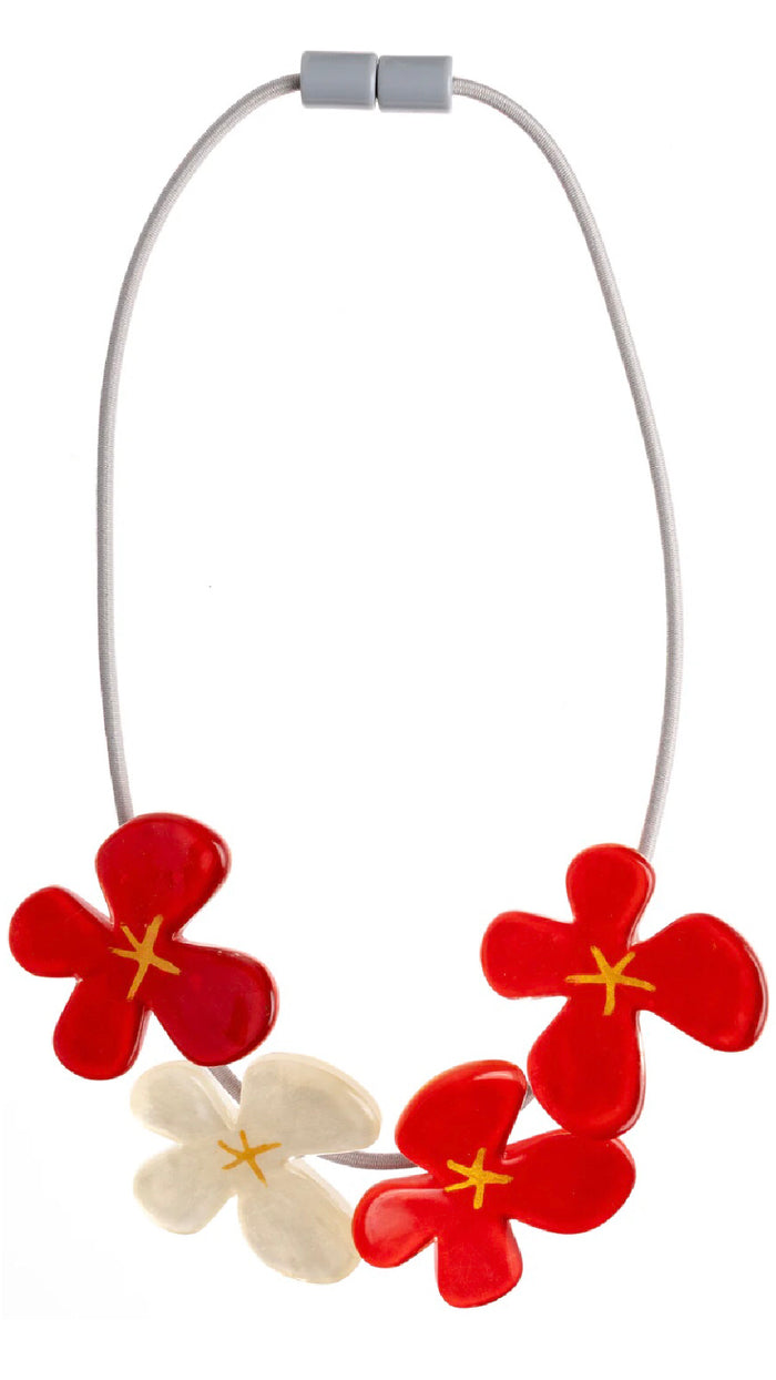 Hana Floral Necklace