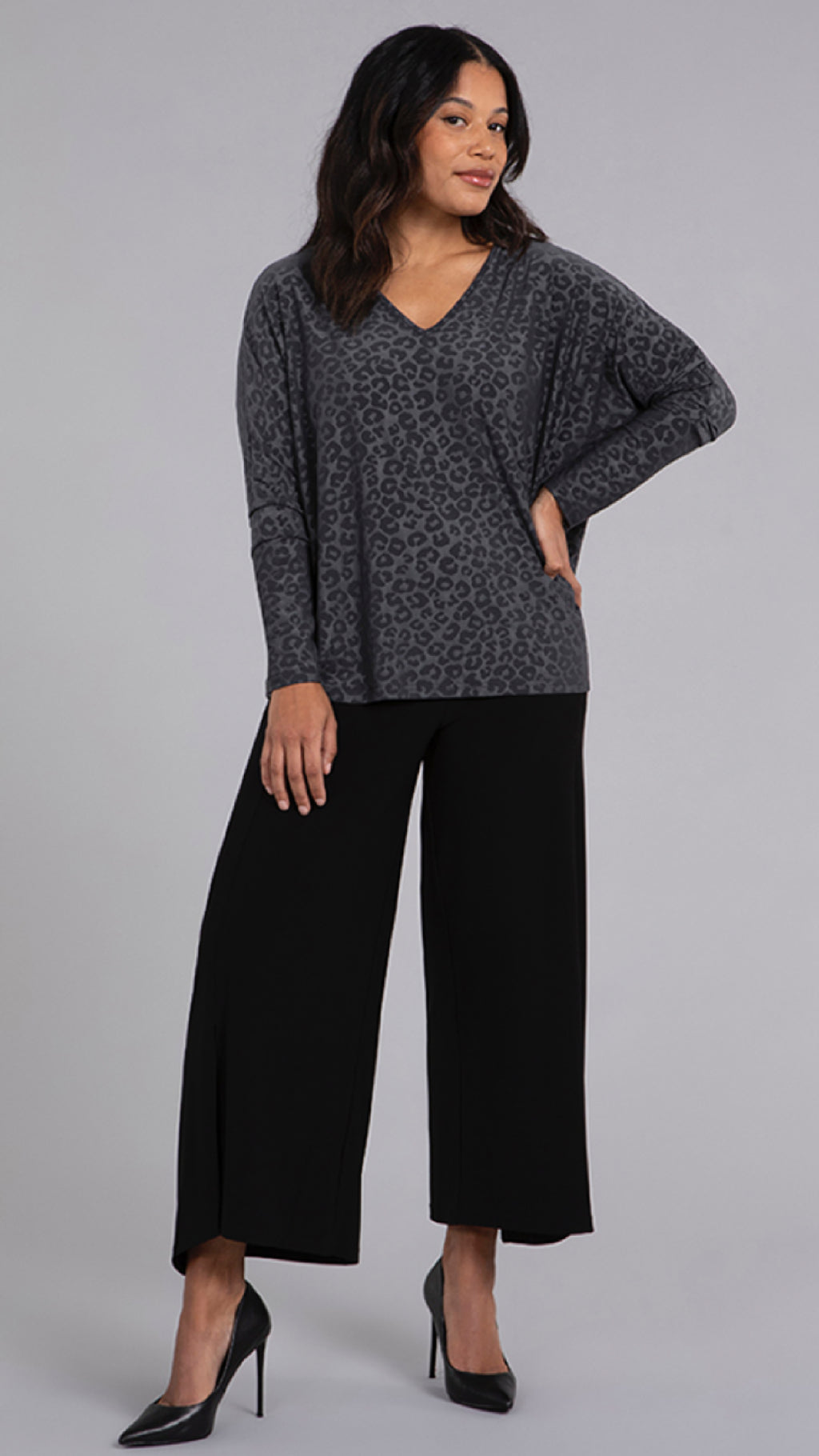 Reversible Cinch Top, Long Sleeve-Animal Embossed