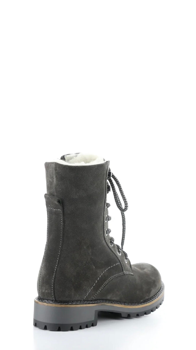 Carter Round Toe Boots