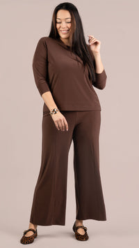 Straight As It Seams Pant