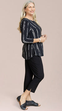 Go to Classic T Relax, 3/4 Sleeves-Cecily Black