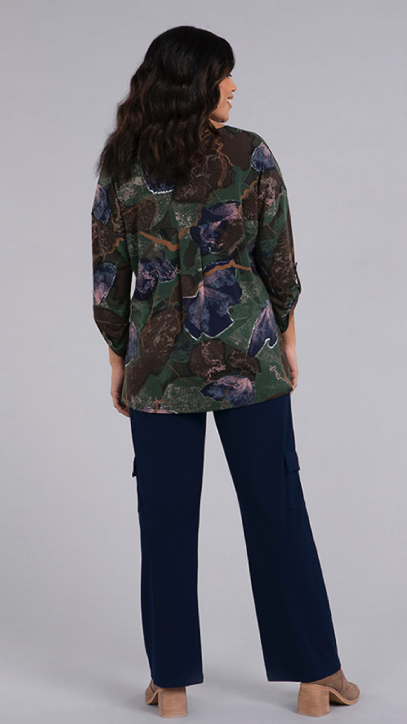 Safari Top, 3/4 Sleeve-Abstract Floral Print
