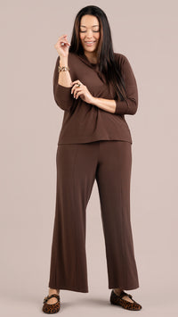 Straight As It Seams Pant