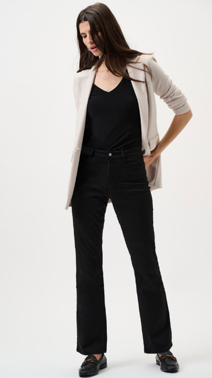 Joseph Ribkoff-Brooke Classic Bootcut Stretch Jeans