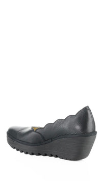 Fly London YERK640FLY-Black Mousse