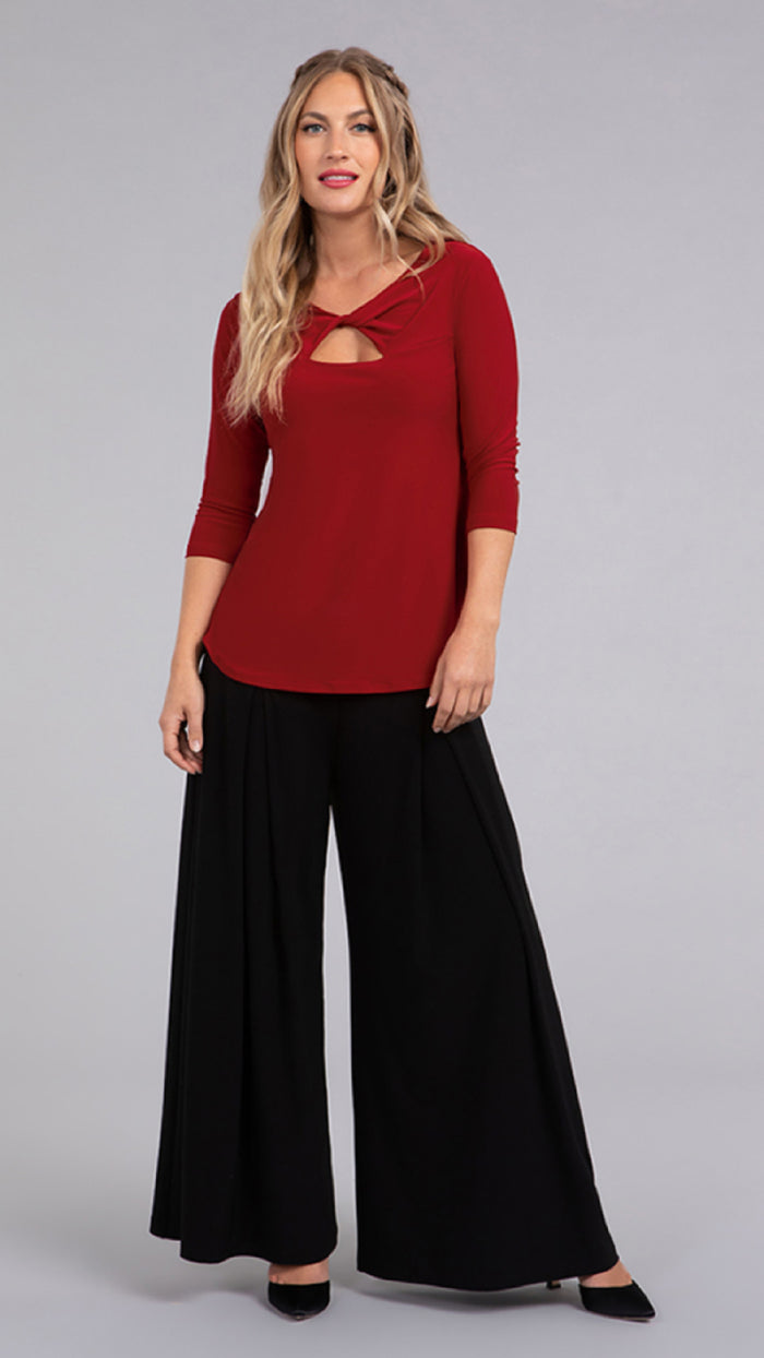 Twist Top, 3/4 Sleeve (Sale)