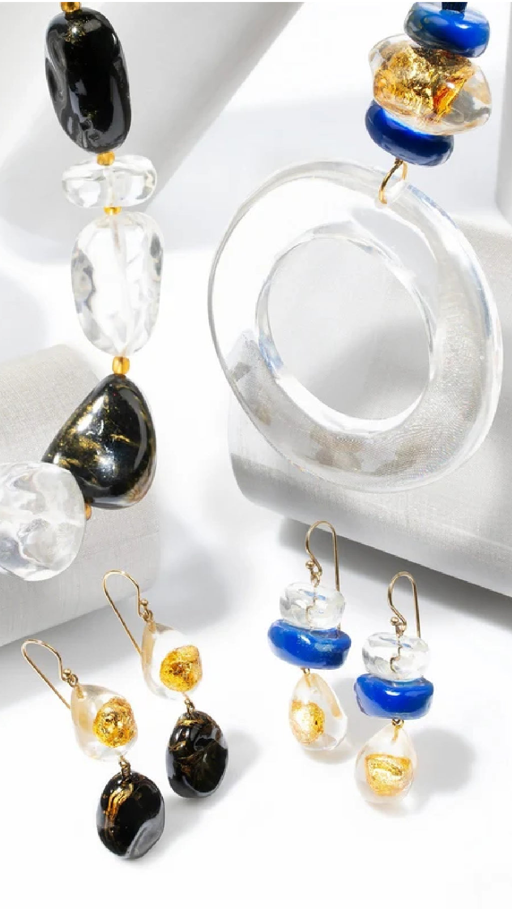 Zsiska Design Sensi 4-Bead Adjustable Pendant and Earrings