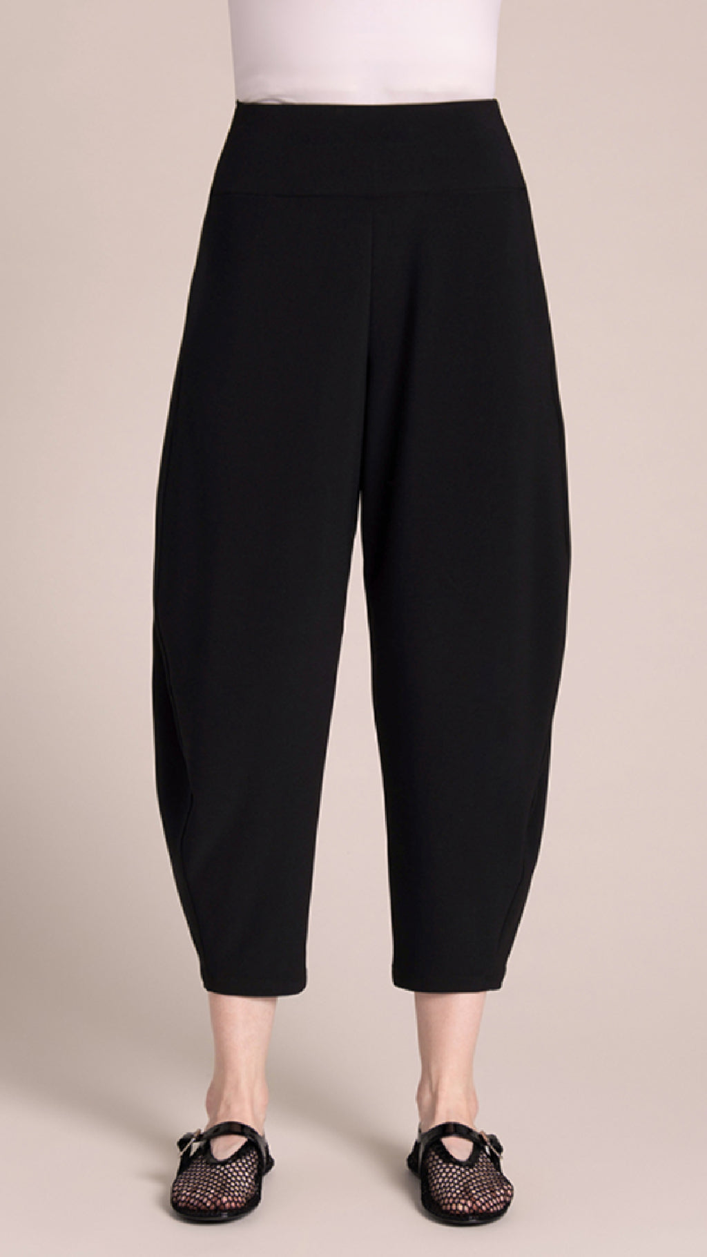 Narrow Barrel Pant