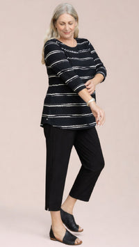 Go to Classic T Relax, 3/4 Sleeves-Cecily Black