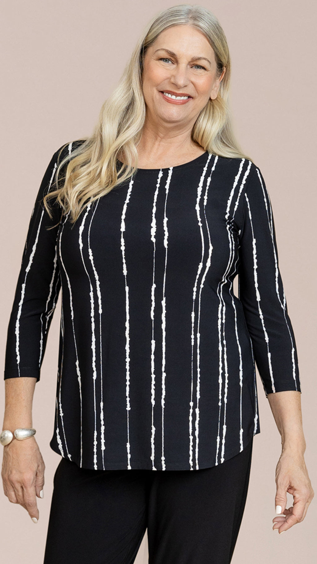 Go to Classic T Relax, 3/4 Sleeves-Cecily Black