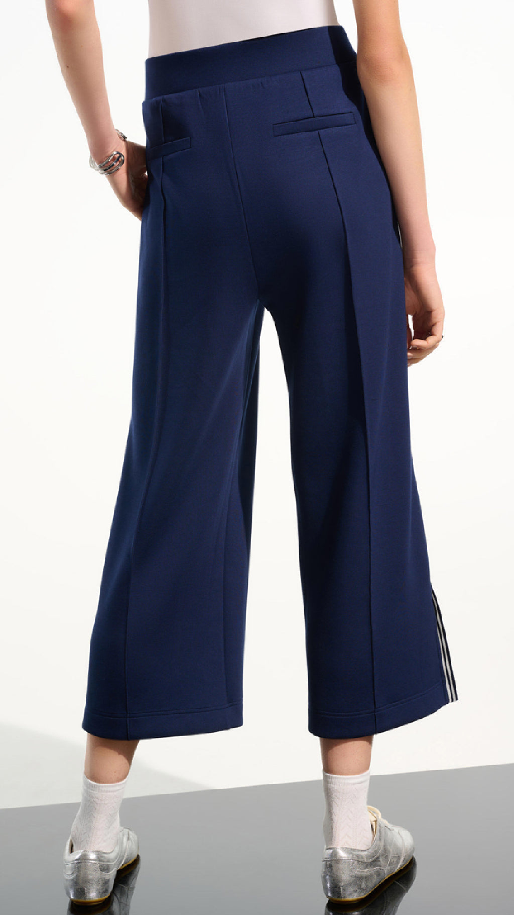 Joseph Ribkoff Scuba Jersey Jacket and Pull-On Culotte Pants