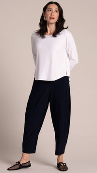 Narrow Barrel Pant