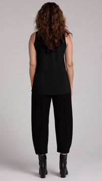 Go to V-Neck Tank Relax (selected color on sale)