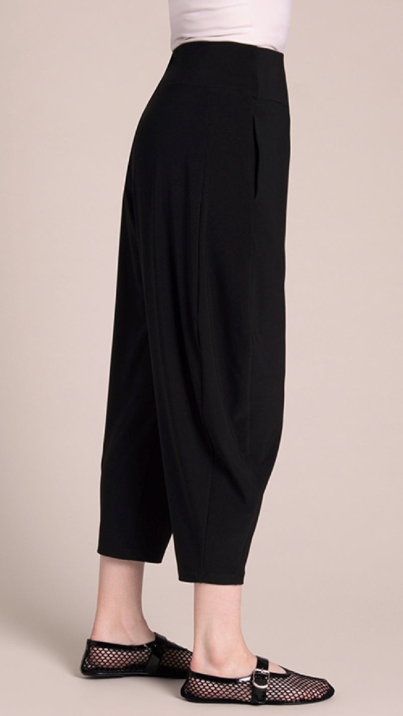 Narrow Barrel Pant