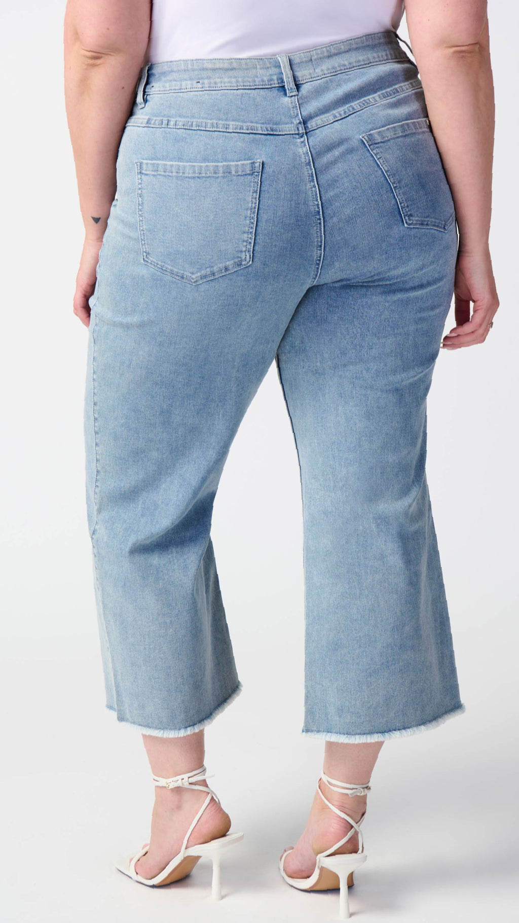 Culotte Jeans With Embellished Front Seam