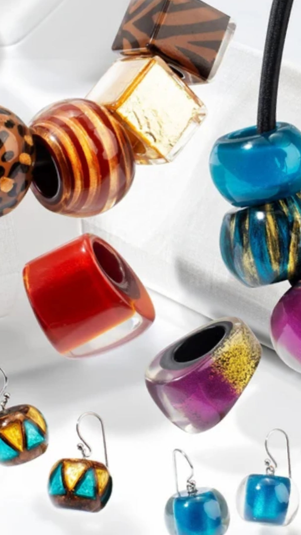 Bliss Beads, Musee Series-Metallic Oval