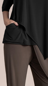 Suitable Secret Pocket Top, 3/4 Length Sleeves