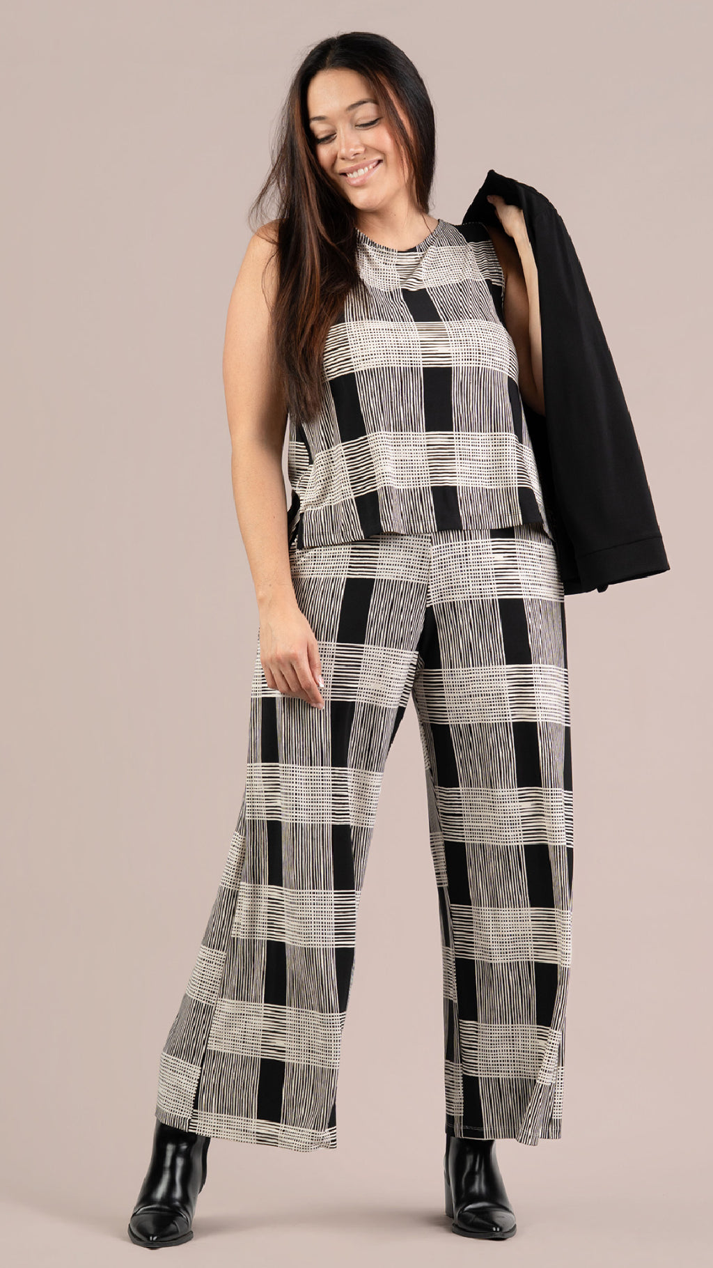 Nu Flared Shell-Cashew Plaid