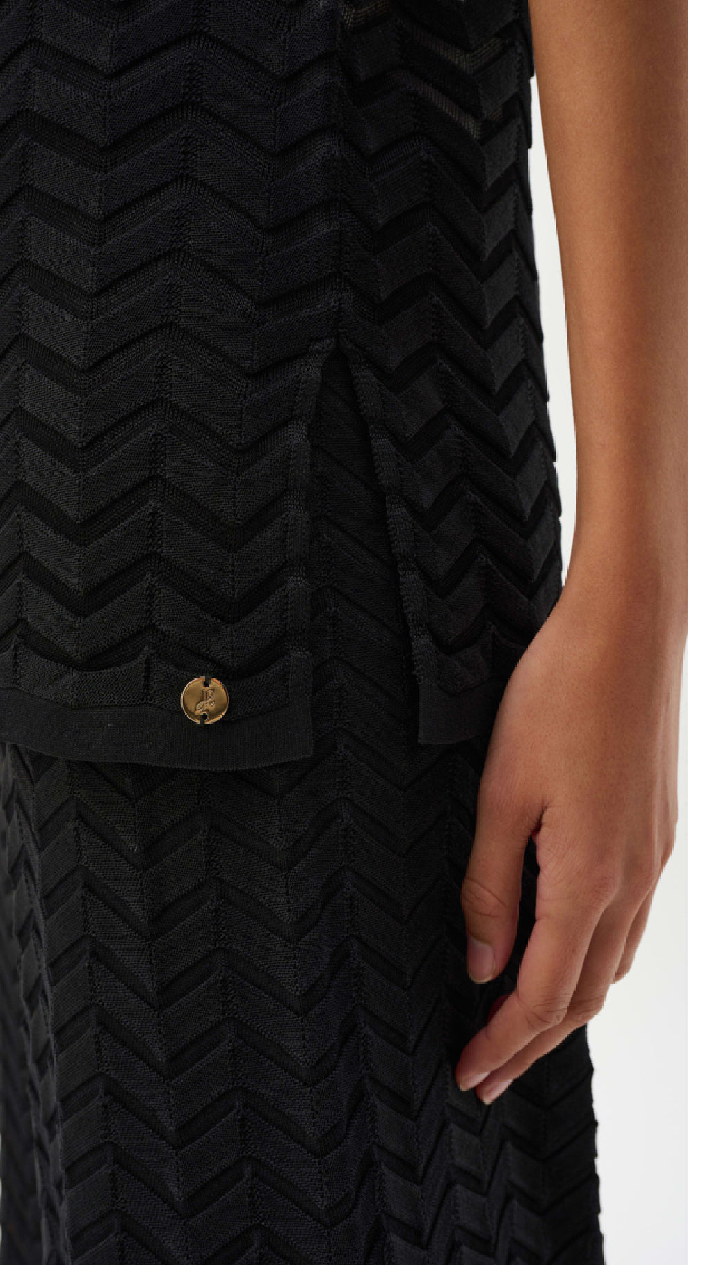 Joseph Ribkoff Viscose Jacquard Knit Chevron Stitch Relaxed Tunic Top and Culotte Pants