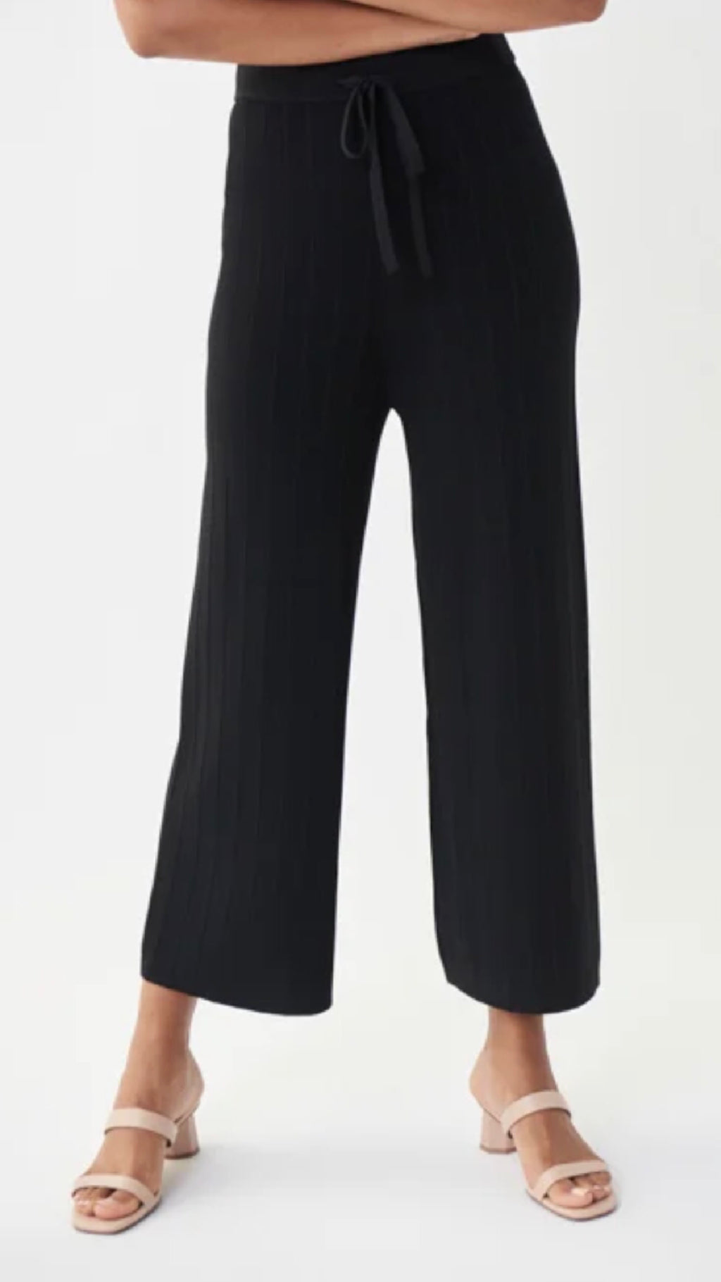 Joseph Ribkoff Black Textured Capri (Sale)