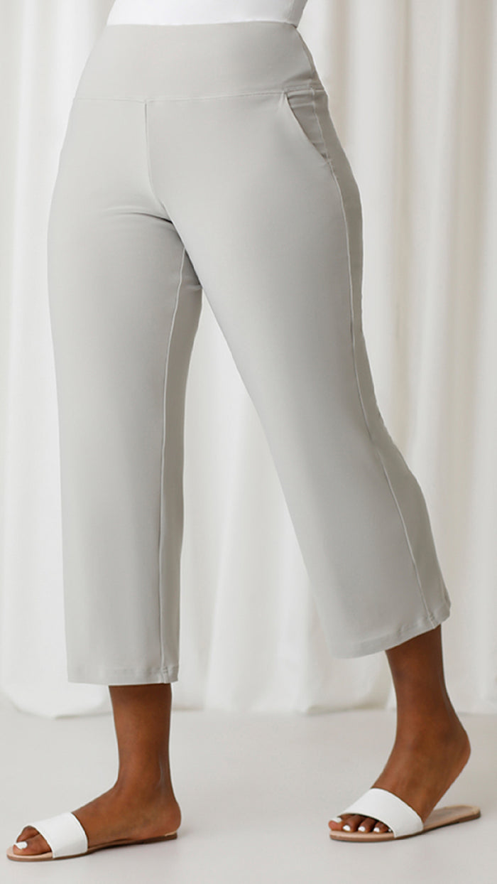 Straight Leg Cropped Pant