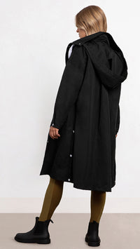Silicone Coated Snap It Coat-Black (almost sold out)