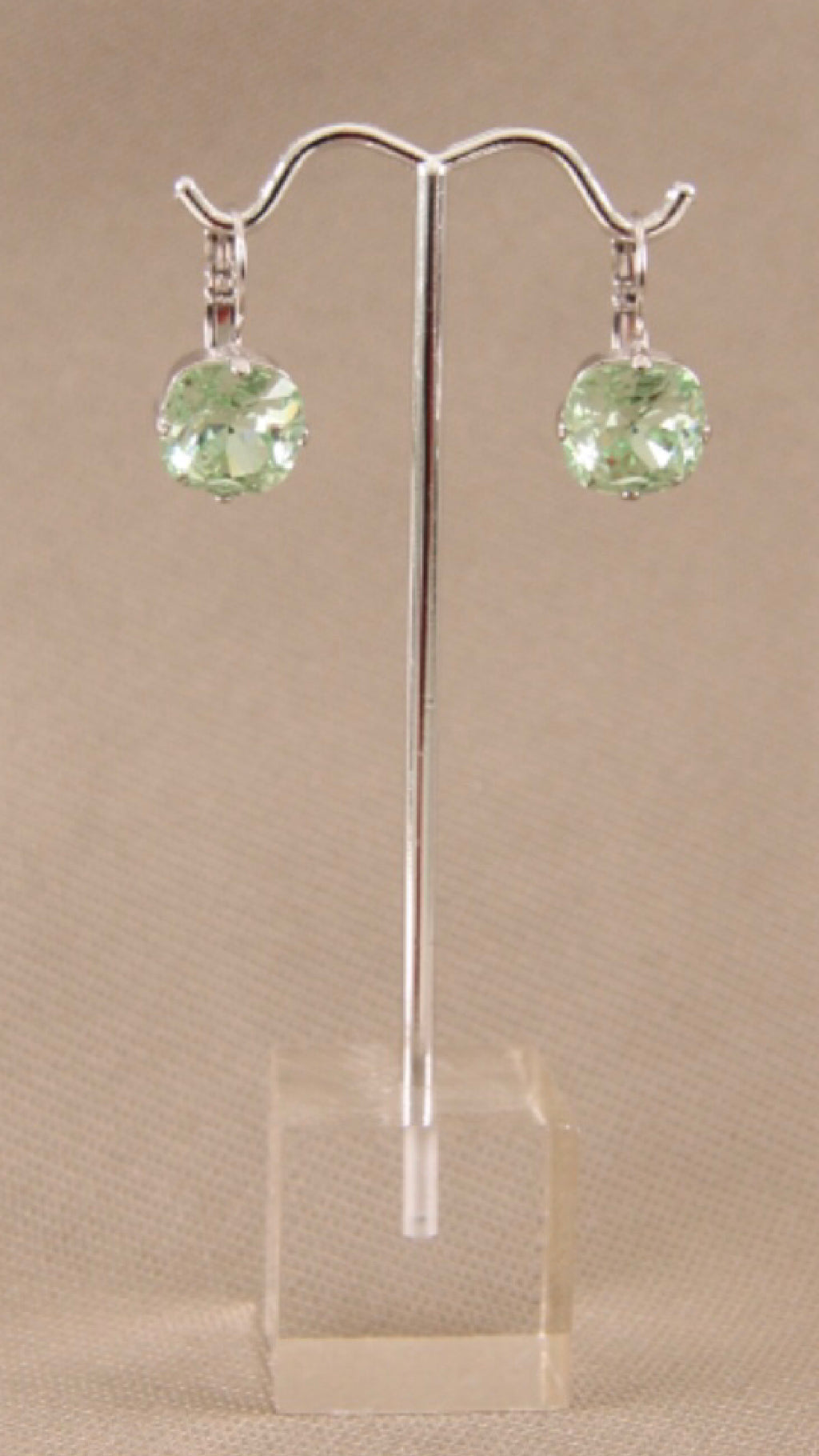 Earrings Round (Silver w Green)
