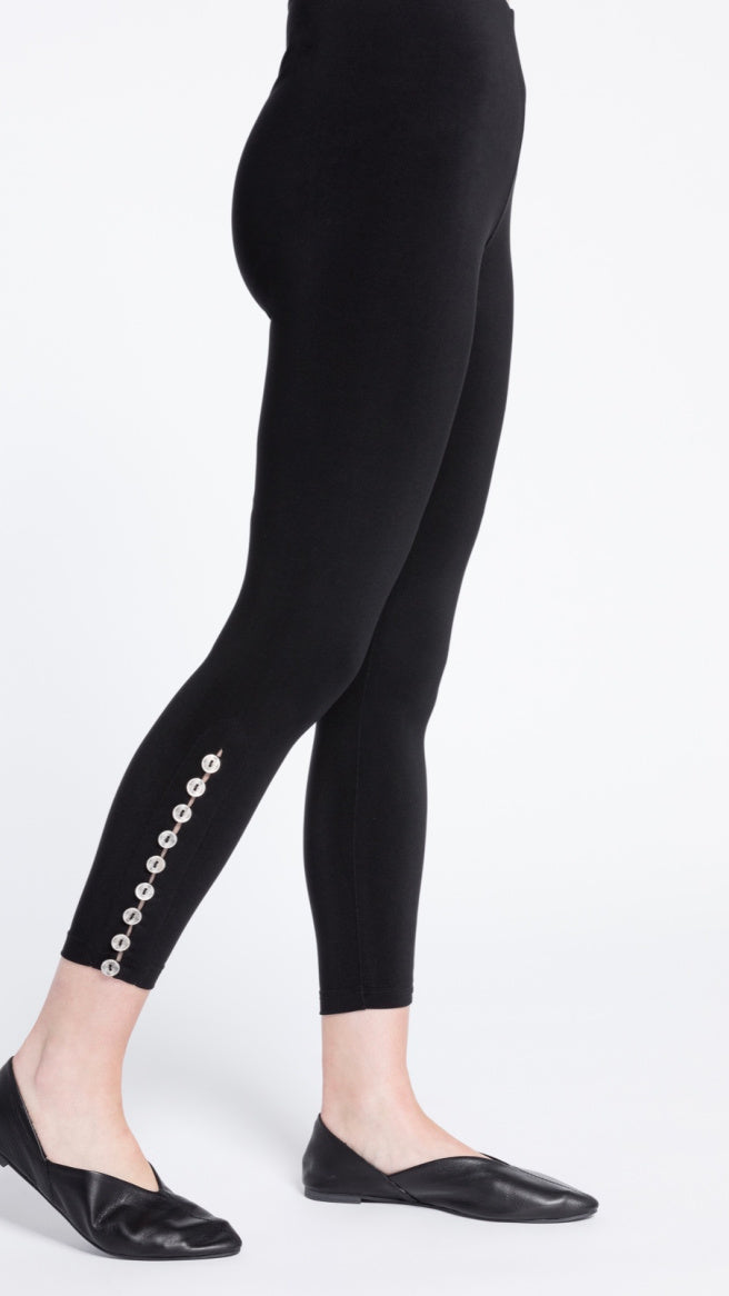 Diva Legging with Metal Buttons