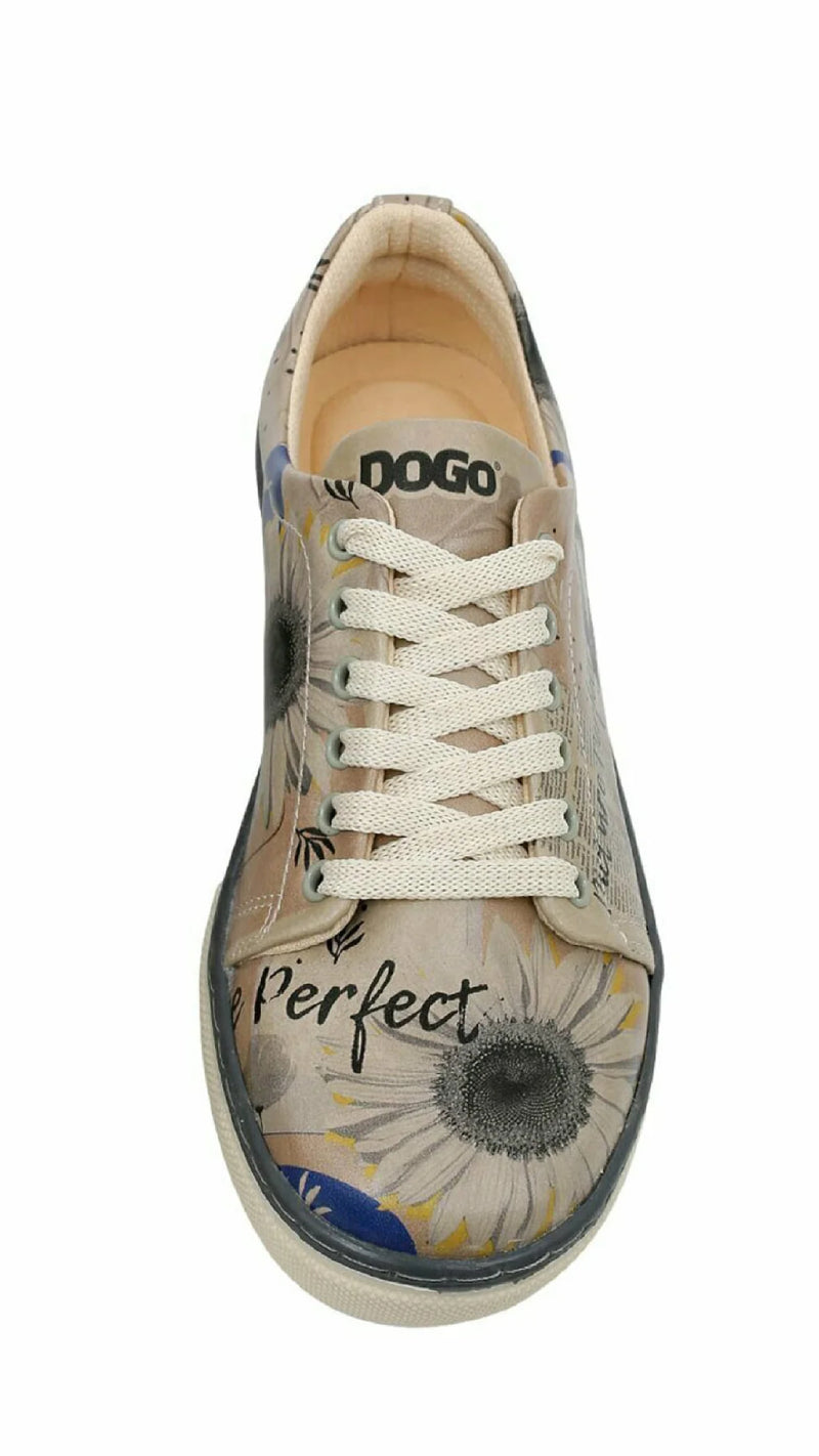 Dogo Sneaker-Picture Perfect