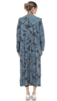 Inoah Long Duster with Hood-Shy Little Kittens (Sale)