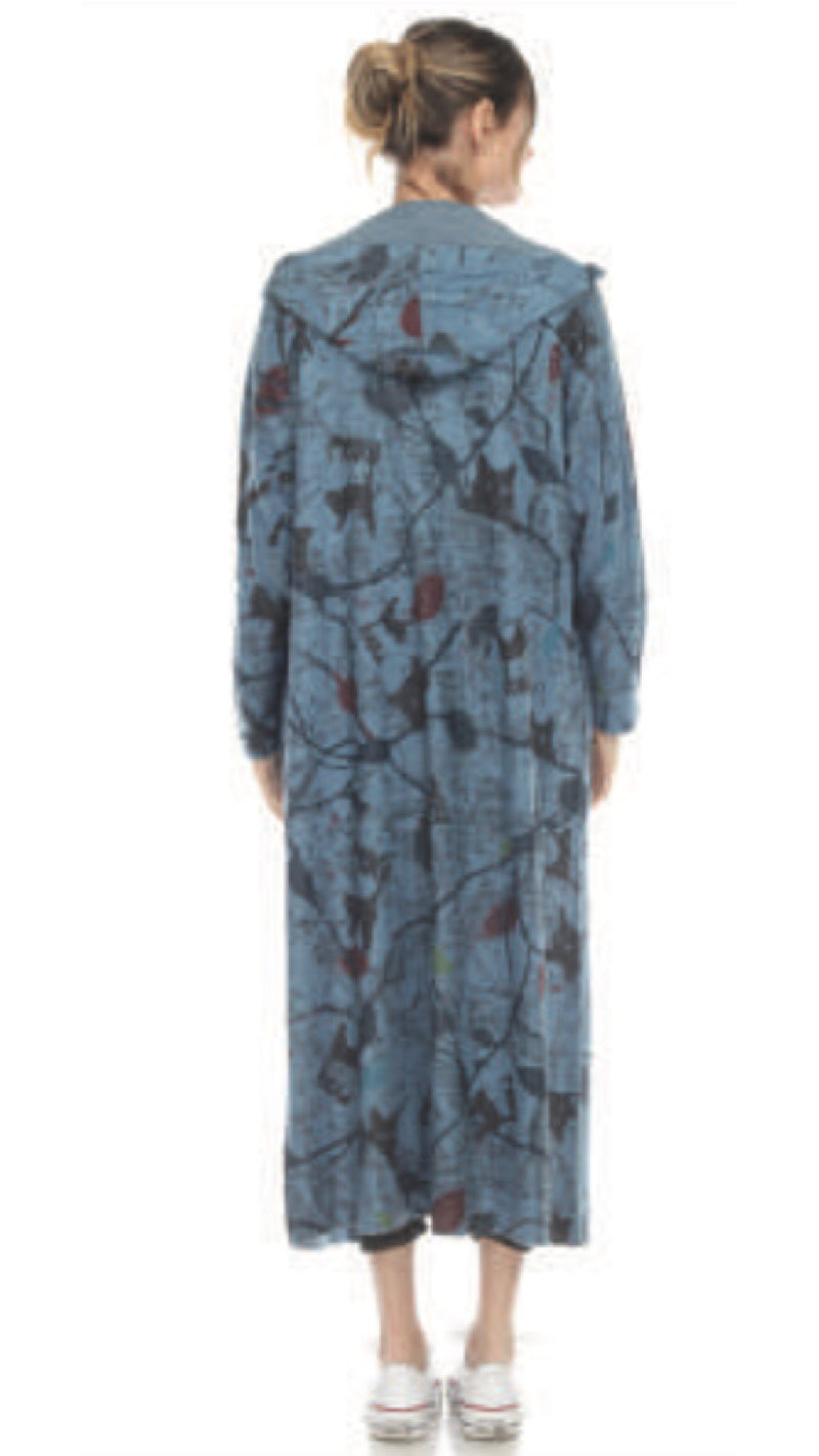 Inoah Long Duster with Hood-Shy Little Kittens (Sale)