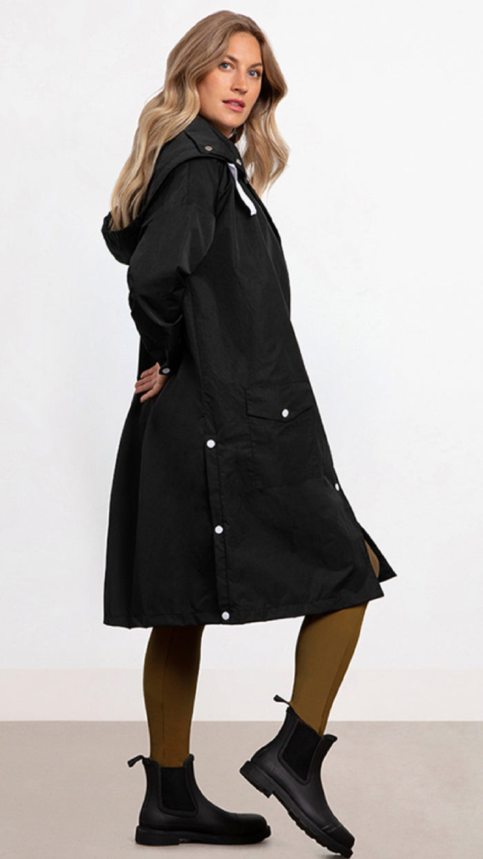 Silicone Coated Snap It Coat-Black (almost sold out)