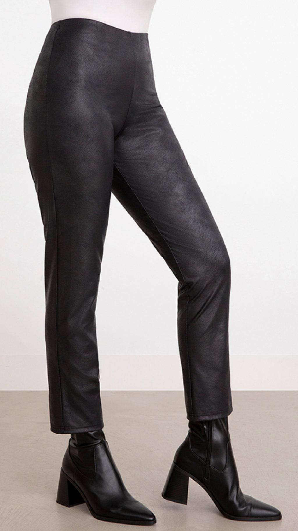 Onyx Narrow Pant Midi (Sale)