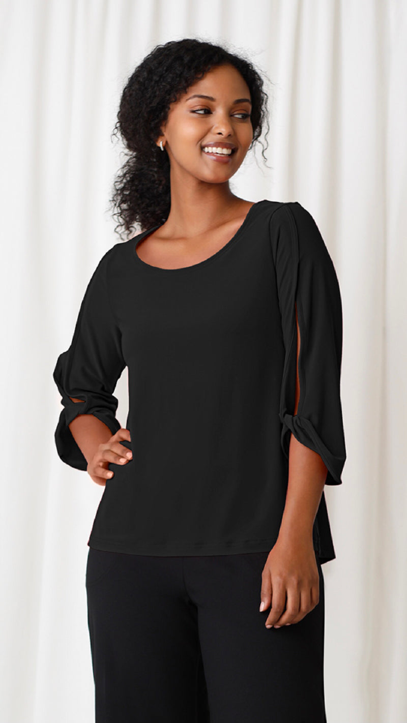 Wide Sleeve Twist Top 3/4 Sleeve