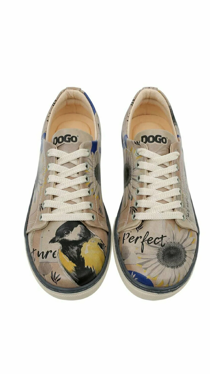 Dogo Sneaker-Picture Perfect