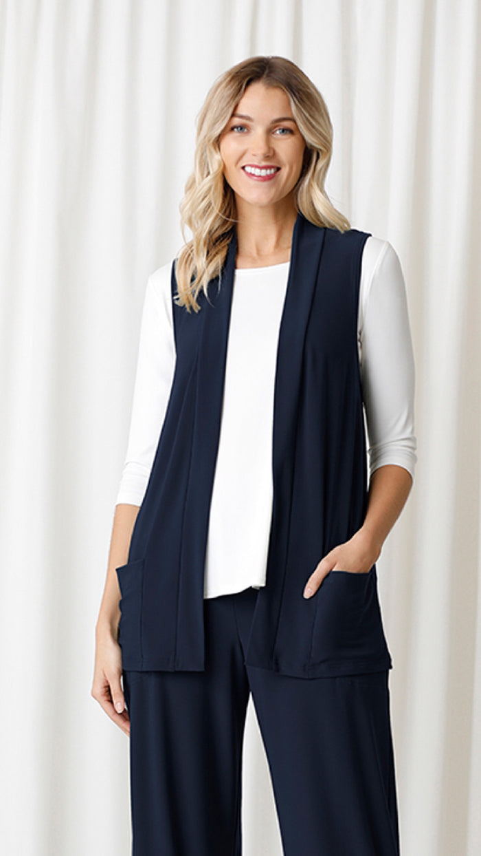 Essential Vest-Short