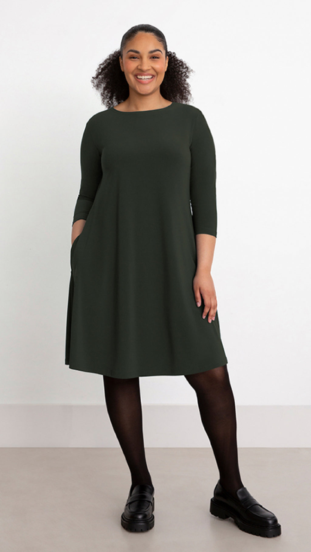 Trapeze dress with sleeves sales